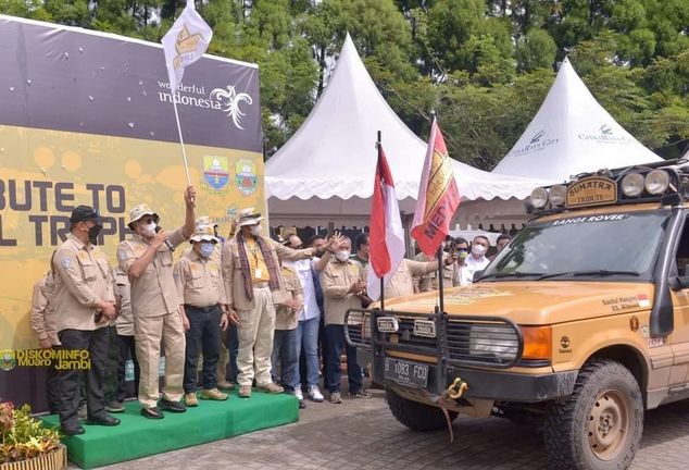 Wabu BBS Dampingi Ketua MPR RI Hadiri Acara Pelepasan Peserta Sumatera Tribute Jambi – Medan