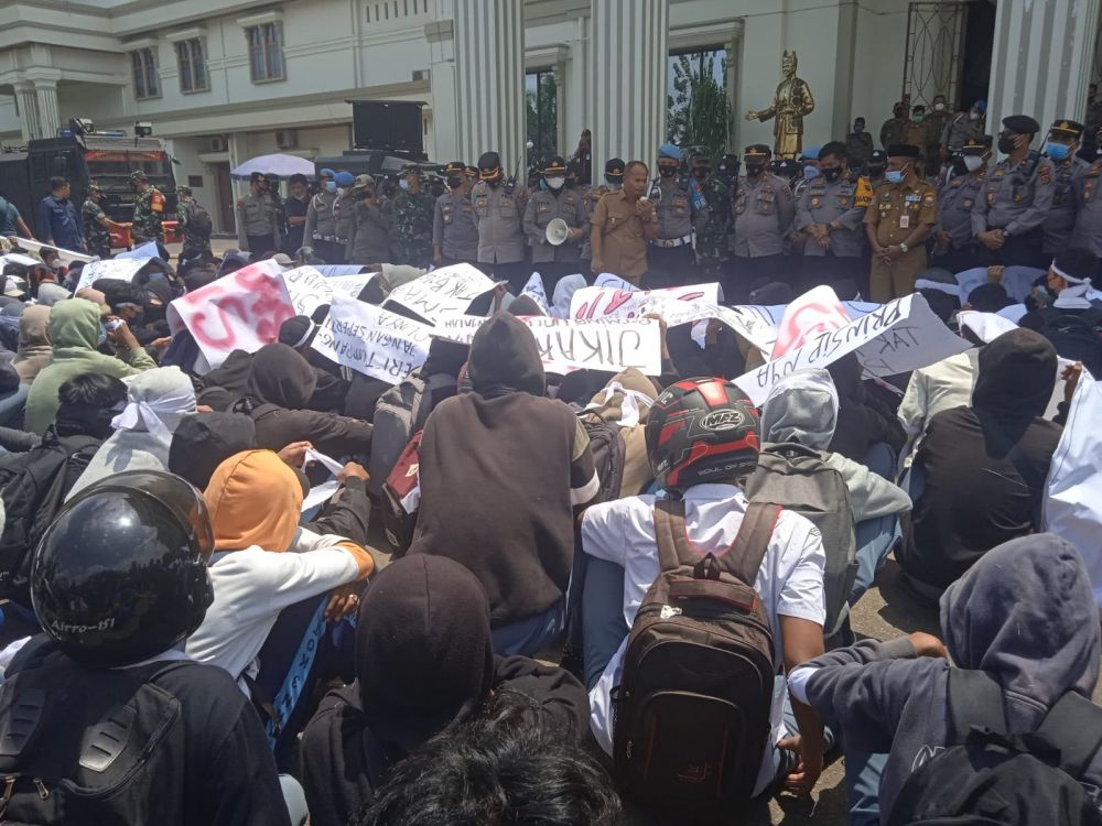 Demo Siswa SMKN 3, Kepsek Turun Tangan, Ini Janjinya