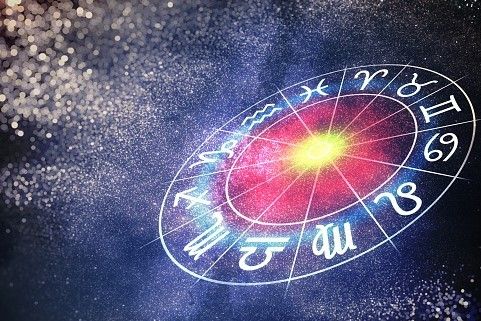 Cek Ramalan Zodiak Kamu Hari ini, Selasa 29 Maret 2022