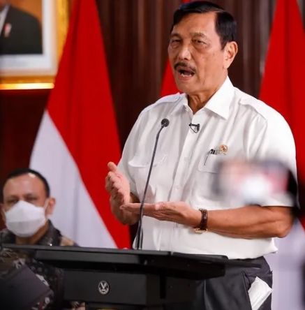 Secara Bertahap, Menko Luhut Sebut Harga Pertalite dan Gas LPG 3 Kg akan Naik