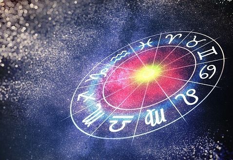 Ramalan Kamu Berdasarkan Zodiak Hari Sabtu 2 April 2022, Aquarius Jangan Banyak Analisis