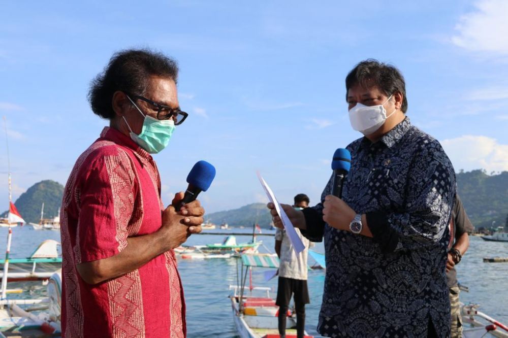Airlangga: Semoga Bantuan Tunai Jadi Kado Indah di Hari Nelayan Nasional