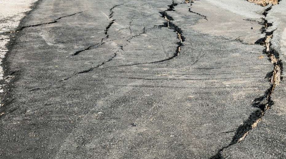 Empat Ruas Jalan Kota Jambi Rusak, Tapi Dinas PUPR Tak Ada Anggaran   