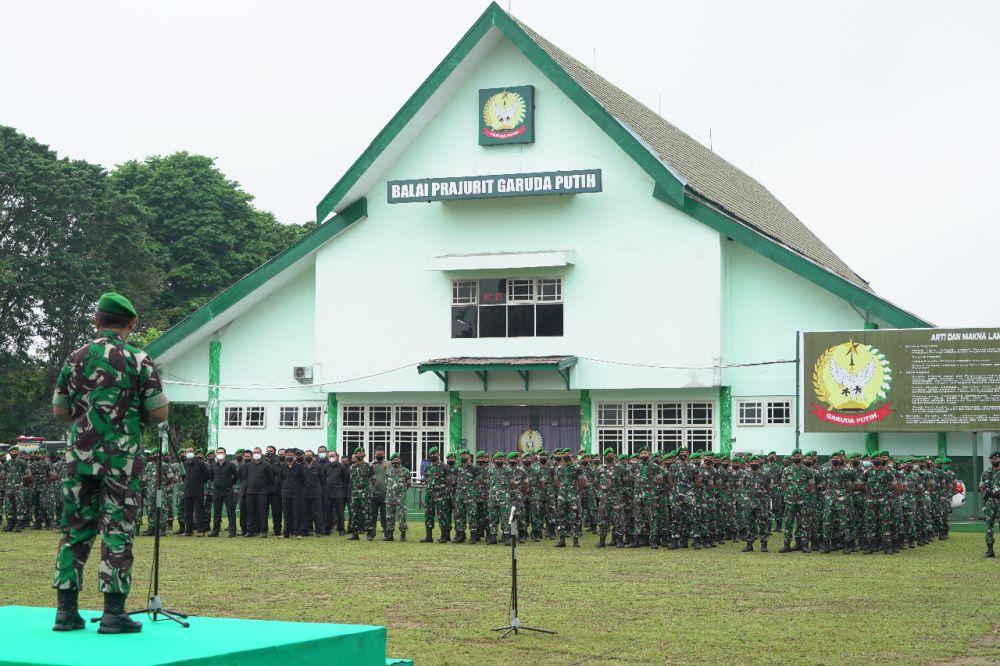 Danrem 042/Gapu Pimpin Apel Kesiapan Pam Unjuk Rasa