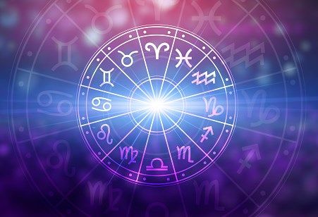 Karir Kamu Berdasarkan Ramalan Zodiak Hari Selasa 12 April 2022, Pisces Jangan Memaksakan Diri 