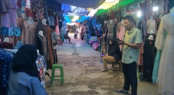 Pedagang Mengeluh, Kondisi Pasar Sarinah Tebo Sepi Pengunjung