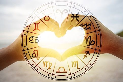 Kisah Cinta Kamu Berdasarkan Ramalan Zodiak Hari Senin 18 April 2022