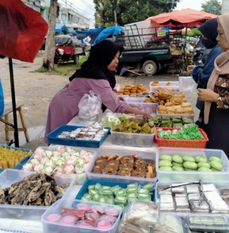 Pasar Bedug Dadakan di Bungo, Pedagang Ngaku Lumayan  Untung