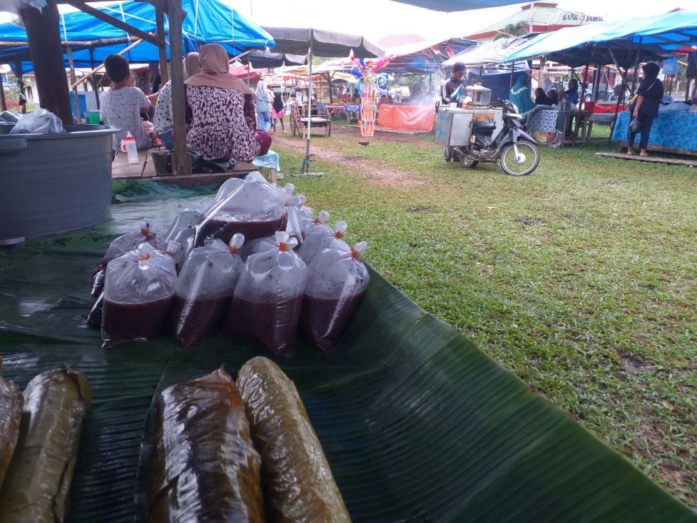 Pasar Bedug Lapangan Garuda Tebo, Sediakan Berbagai Menu Kue Tradisional