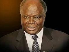 Mantan Presiden Kenya Mwai Kibaki Tutup Usia, Rakyat Diminta Kibarkan Bendera Setengah Tiang