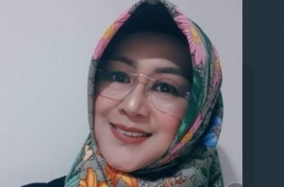 dr Tifa Kembali Sentil Jokowi, Krisis Saat Ini karena Presidennya Betul-Betul Meremehkan