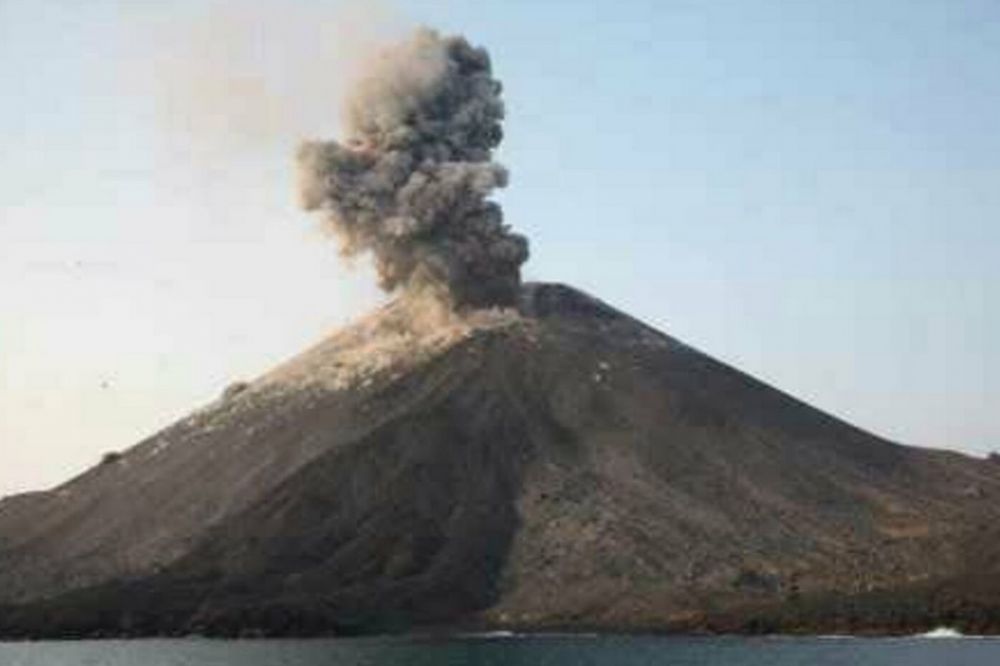 Status Siaga, Anak Krakatau Potensi Timbulkan Tsunami