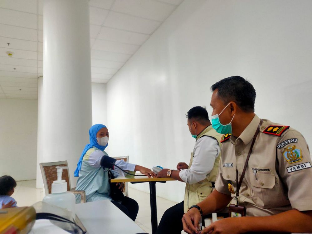 Pemudik Jalur Udara Meningkat, KKP Jambi Pastikan Masyarakat Aman Masuk Jambi