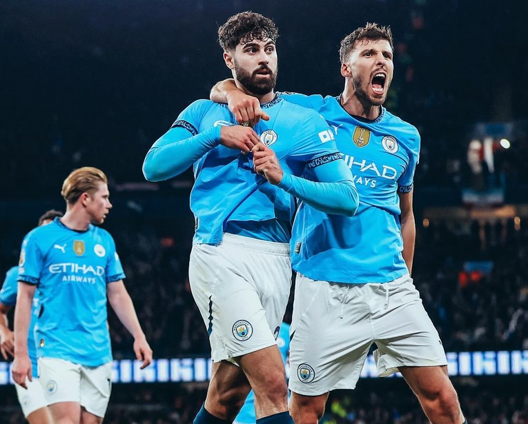 Manchester United Tundukkan Manchester City 2-1 Berkat Gol Menit Akhir di Etihad  