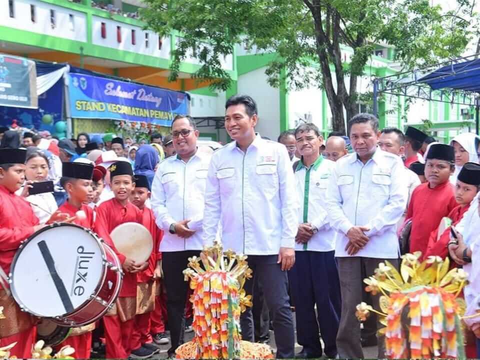 Bupati Batanghari Fadhil Hadiri Festival Literasi 