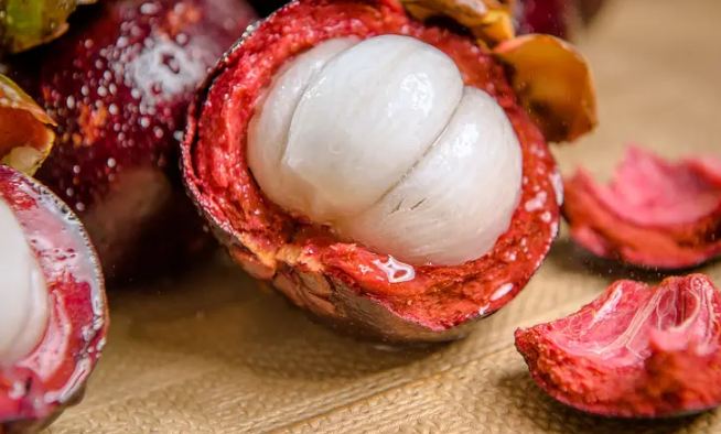 7 Manfaat Buah Manggi Bagi Tubuh Manusia, Bisa Turunkan Berat Badan Juga Lho