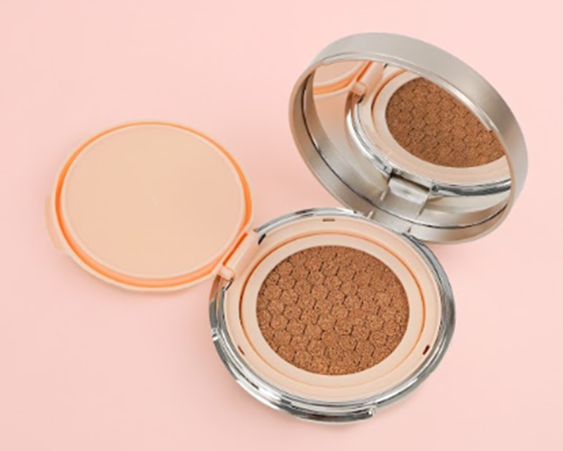 Bukan Sekadar Cushion: B ERL Healthy Glaze Cushion Bikin Makeup Tampak Mahal & Kulit Tetap Sehat
