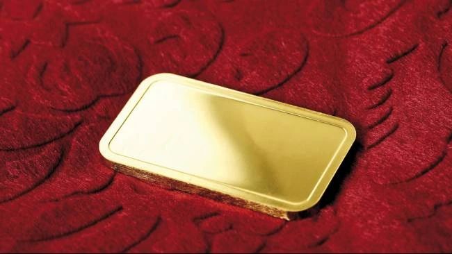 Harga Emas Pegadaian Berubah: Galeri24 Turun, UBS Tetap Stabil pada 23 November 2025