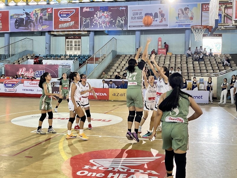 Mantap, Tim Putri SMAN 3 Kota Jambi dan SMAN 1 Batanghari Melaju Ke Semi Final