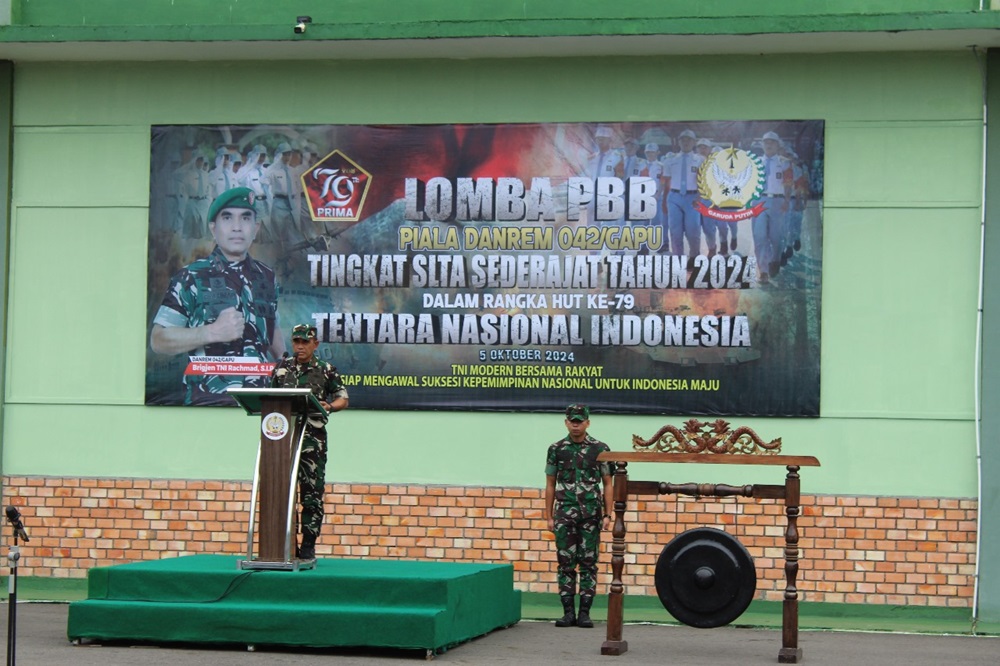 Meriahkan HUT ke-79 TNI, Korem 04/Gapu Gelar Lomba PBB Tingkat SLTA Sederajat 