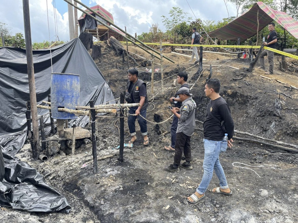 Lagi! Sumur Minyak Ilegal di Area PT AAS Terbakar, Polres Sarolangun Kantongi Nama Pemilik 