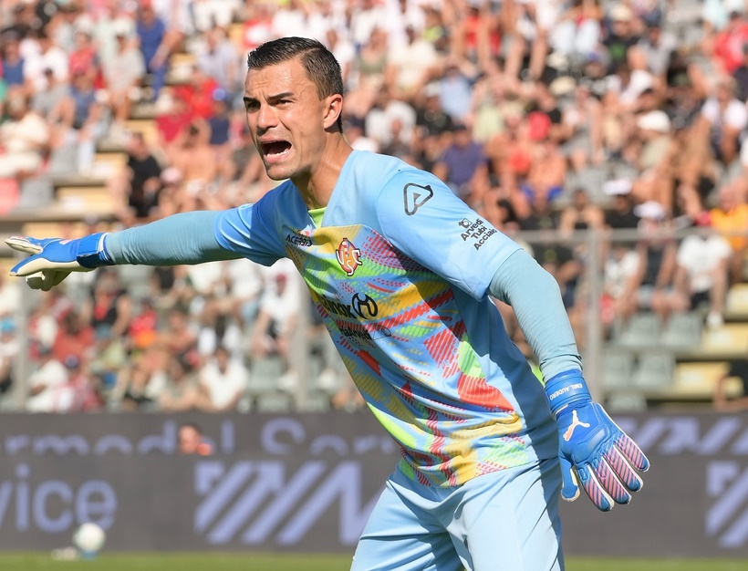 Clean Sheet Keempat Beruntun! Emil Audero Jadi Kunci Hasil Imbang Cremonese vs Parma