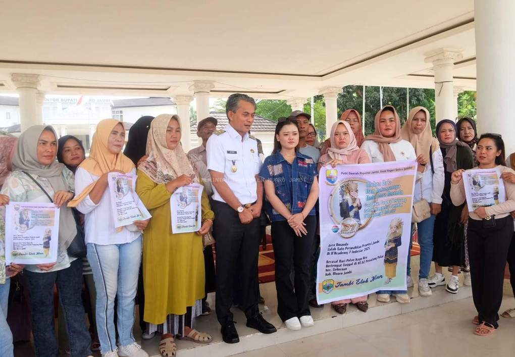 Wakil Bupati Muaro Jambi Resmi Lepas Dera Amanda ke D’Academy 7, Ajak Warga Jambi Voting Habis-Habisan!