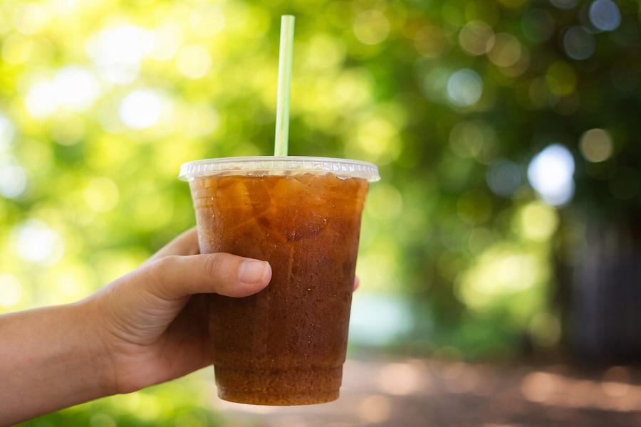 Hobi Minum Es Teh Manis Saat Buka? Hati-Hati, Risiko Jantung Bisa Mengintai!