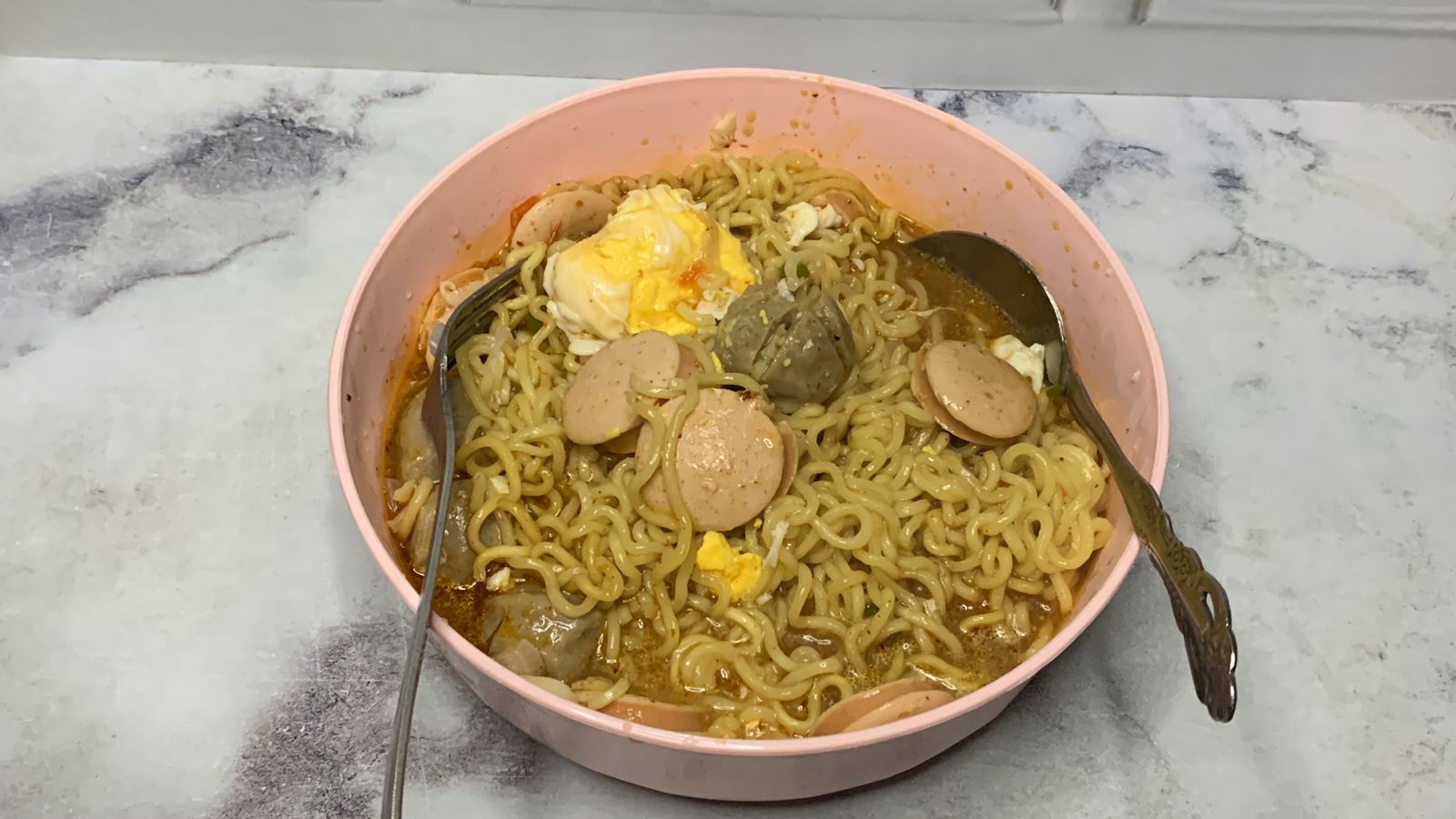 Resep Indomie Ala Bunda Corla, Padukan Varian Kari Ayam dan Mi Goreng Rendang, Boleh Dicoba Nih!