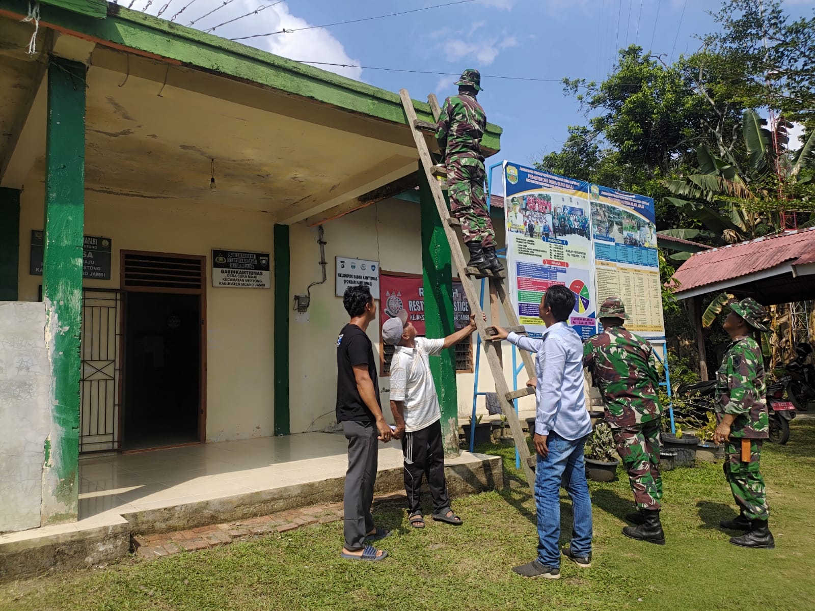 Ini Bentuk Sinergi TNI dan Mahasiswa di Desa Suka Maju dalam TMMD ke-121 Kodim 0415/Jambi