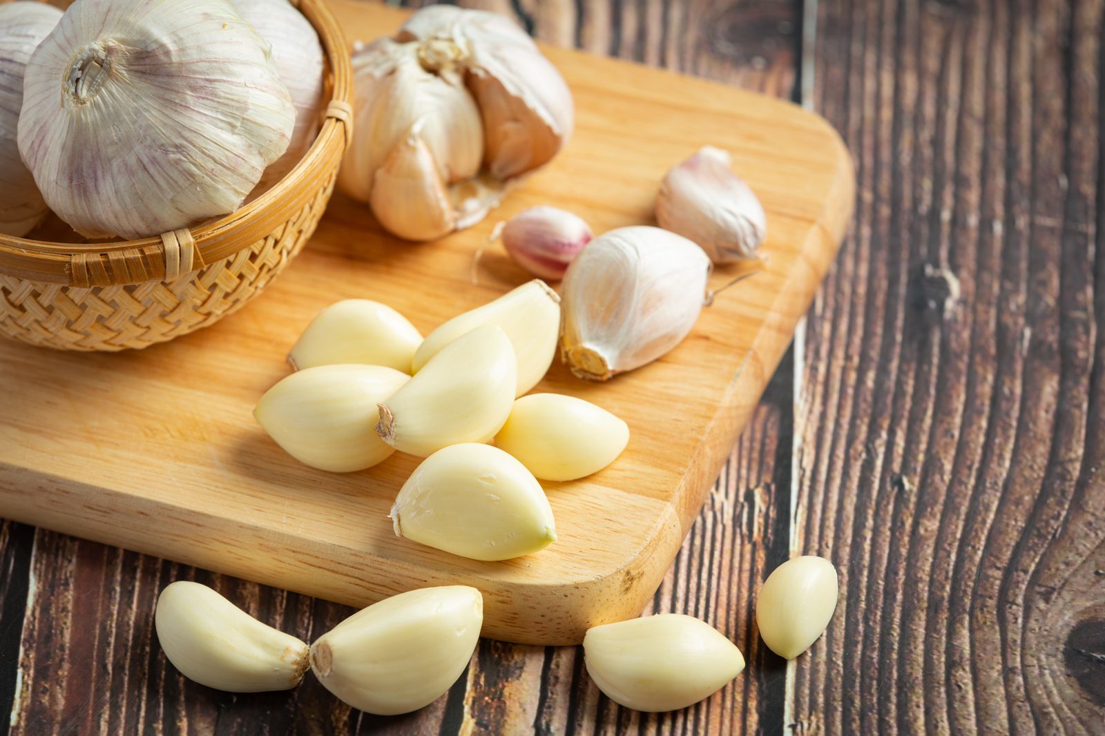 7 Manfaat Dahsyat Bawang Putih Untuk Kesehatan Tubuh 