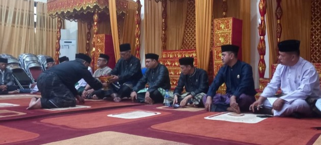 Pria Joget Tak Pantas di WTC Batanghari Kena Hukum Adat, Diminta Bawa Kambing, Beras, dan Emas