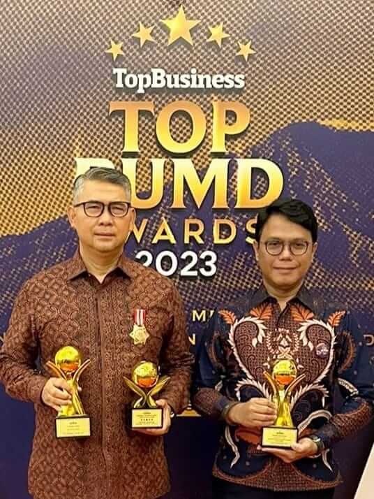 BREAKING NEWS : Tirta Mayang Raih Penghargaan TOP BUMD Awards Bintang 5 di Tahun 2023
