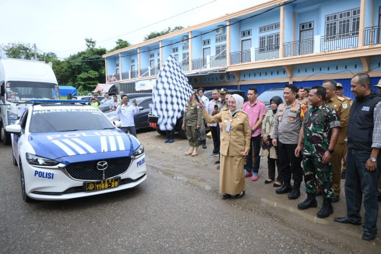 Pj Wali Kota Jambi Lepas Distribusi Logistik