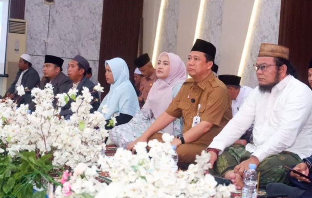 Bupati Bambang Bayu Suseno Terharu! 820 Santri Diwisuda, Gema Ayat Suci Menggema di Muaro Jambi