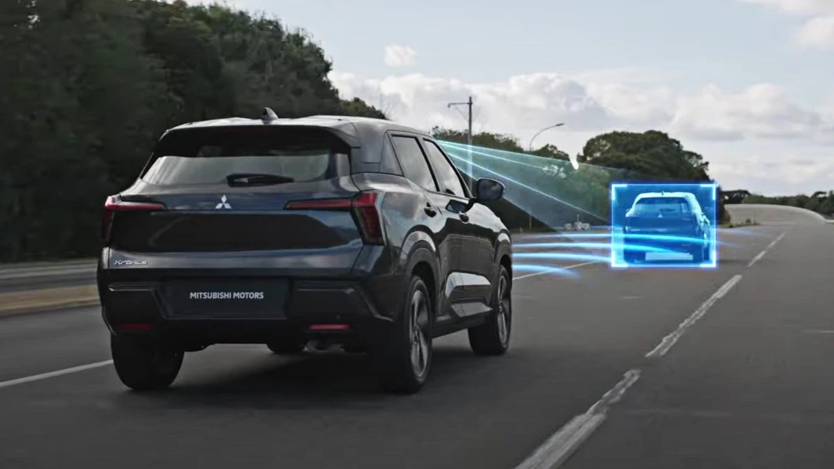 Kenalan dengan FCM di Xforce, Fitur Pintar Andalan yang Jaga Jarak Aman