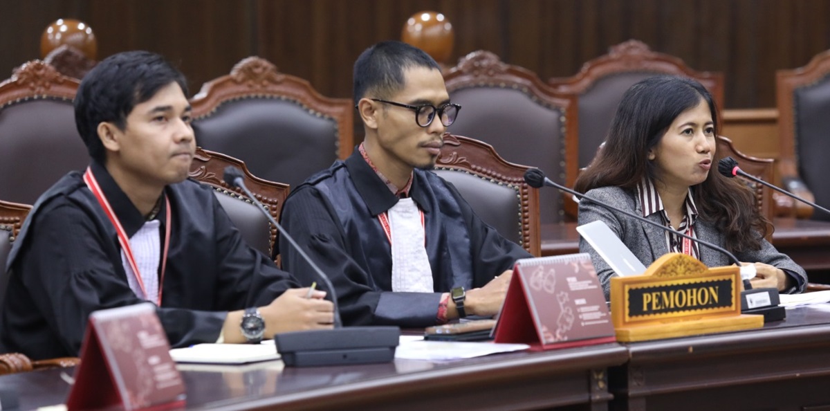 MK Gelar Sidang Uji Materiil Masa Jabatan Anggota Dewan