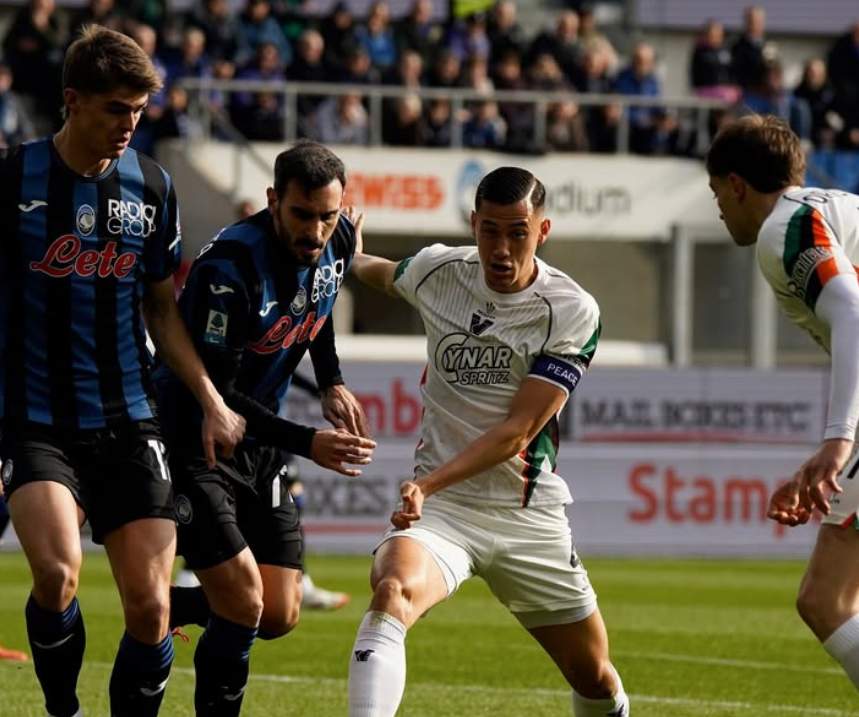 Hasil dan Skor Serie A: Como Dipaksa Berbagi Angka, Venezia Selamat di Menit Terakhir