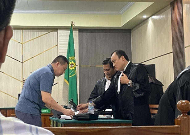 Sampaikan Pledoi, Bengawan Kamto Minta Dibebaskan, Mengaku Jadi Korban 