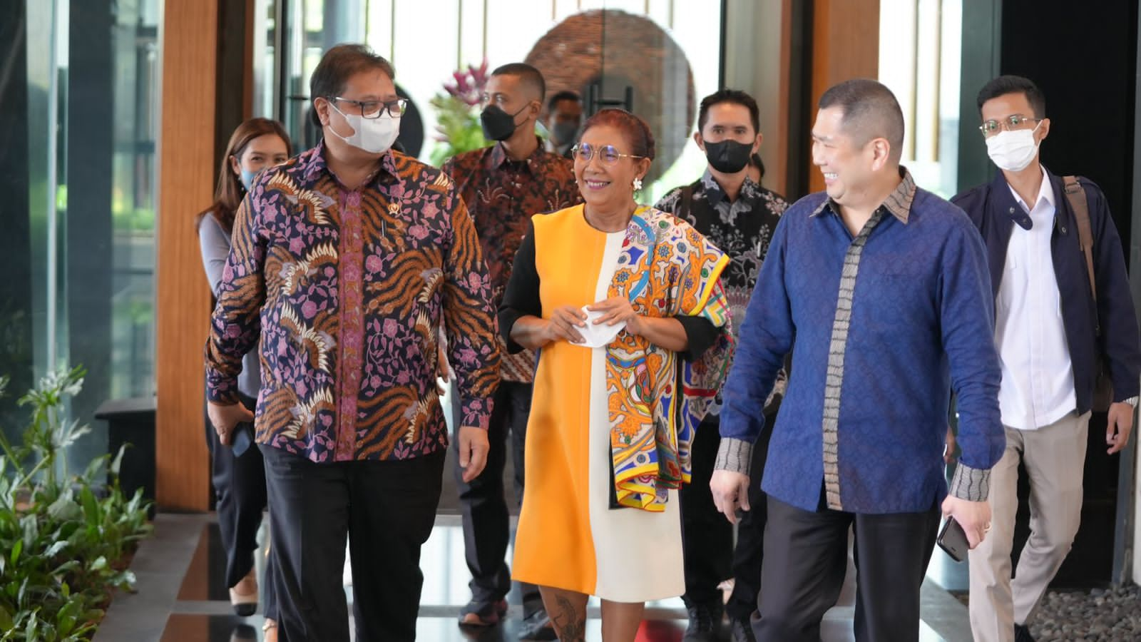 Airlangga, Susi Pudjiastuti, dan Hary Tanoe Bertemu, Bakal ada Kejutan untuk Pemilu 2024 