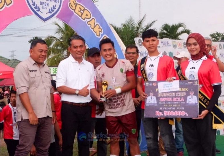 Dukung Olahraga Daerah, Wabup Muaro Jambi Hadiri Final Bupati Cup Berbakti 2025