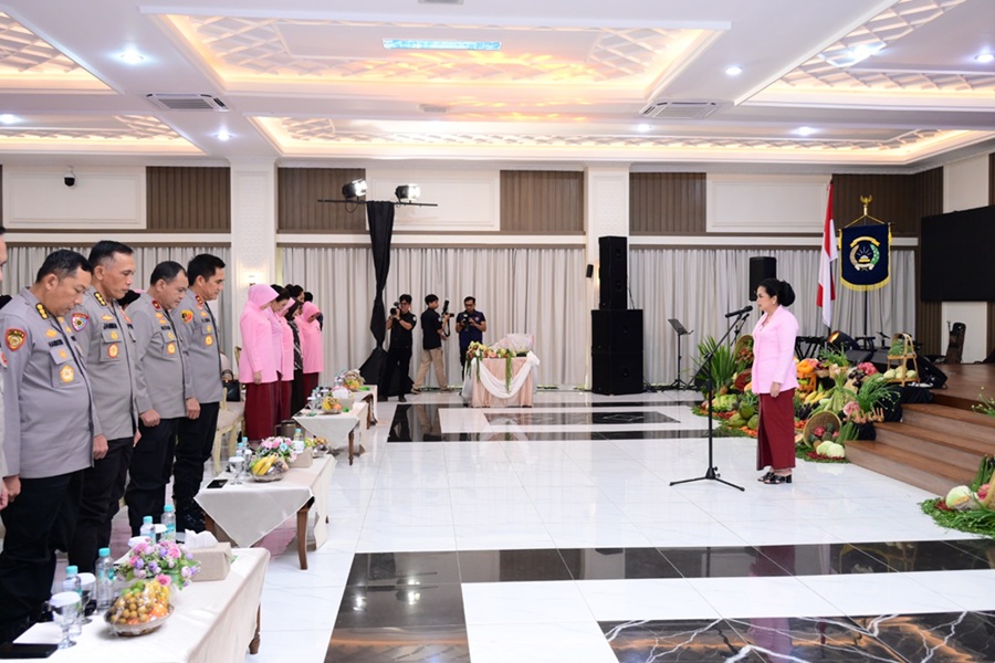 Peringatan Hari Gerak Kesatuan Bhayangkari ke-73 di Polda Jambi