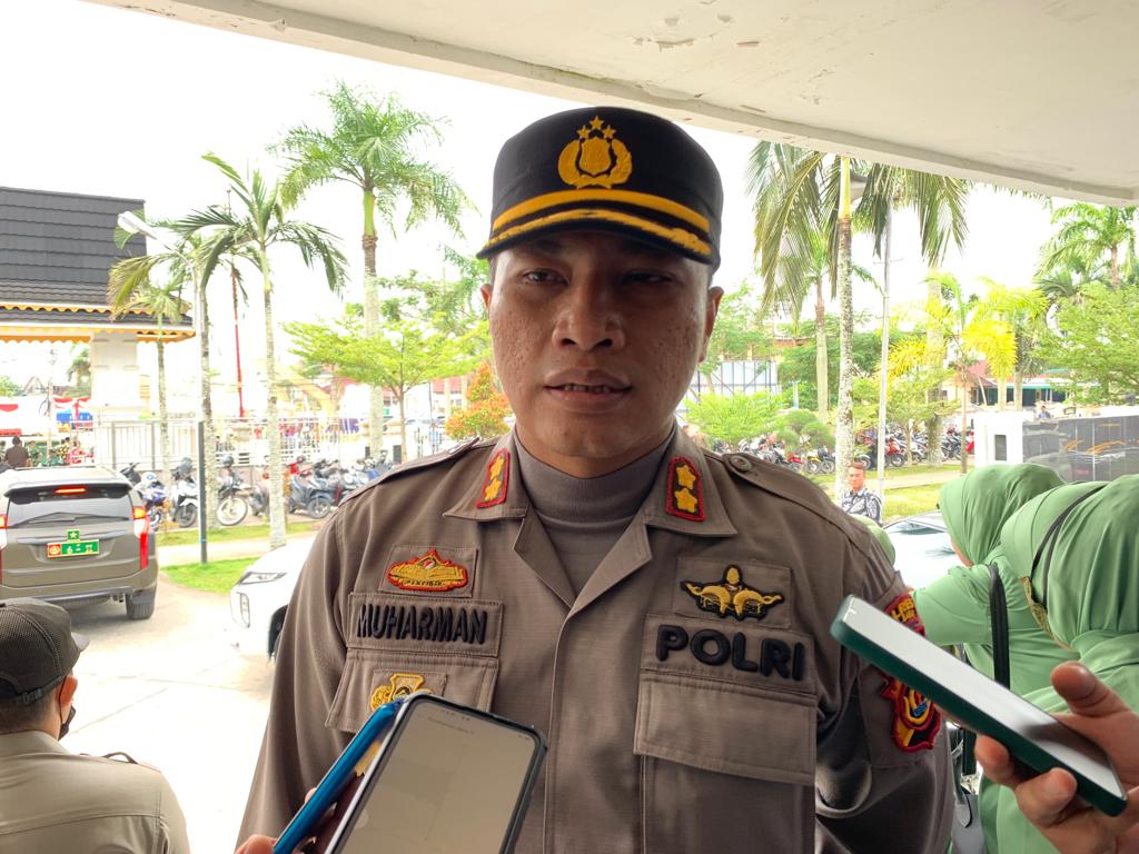 Kapolres Tanjab Barat AKBP Muharman Arta Dimutasi, Ini Penggantinya