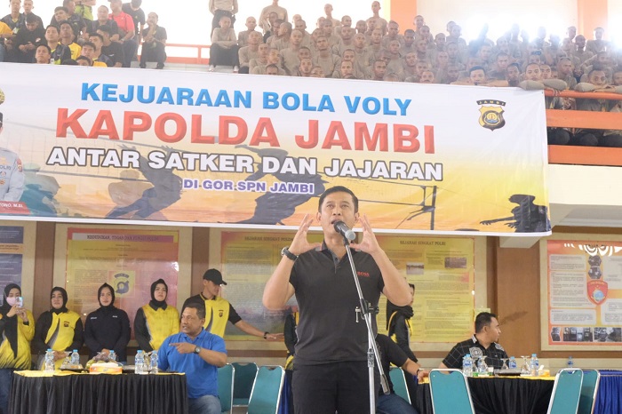 Peringati Hari Olahraga Nasional, Polda Jambi Gelar Kejuaraan Bola Voli Kapolda Jambi