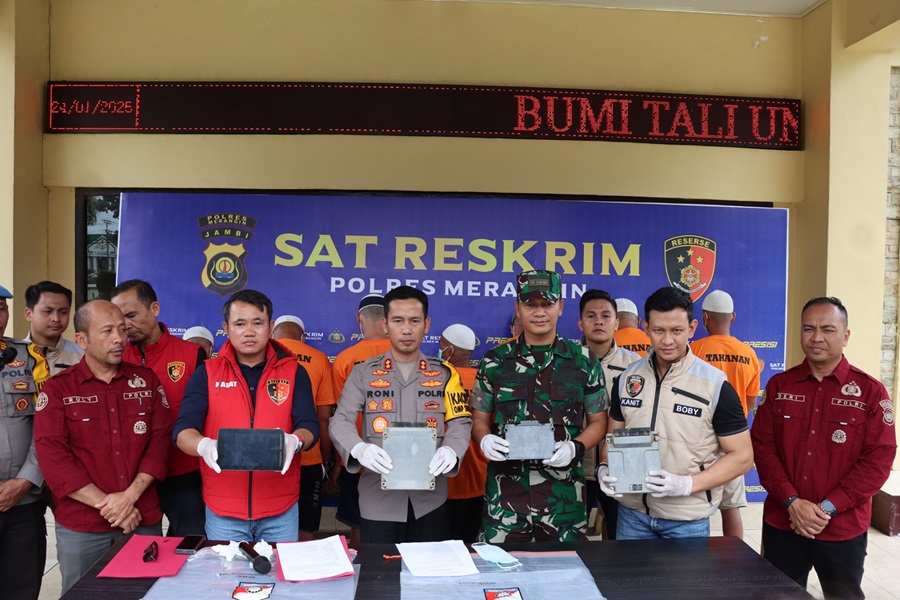 Polisi Tangkap 8 Pelaku Tambang Emas Ilegal di Kabupaten Merangin