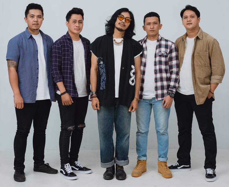 Gak Kaleng-kaleng! Perayaan HUT RI ke-80 di RT 35 Payo Selincah akan Dihibur D'Fresh Band