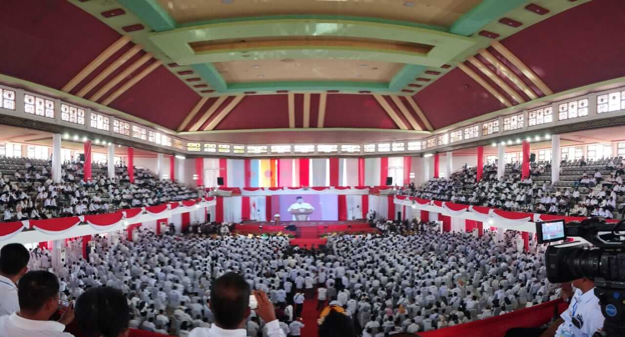 Membangun Desa Menjaga Bangsa, Prabowo Salut Apdesi Undang Semua Bacapres