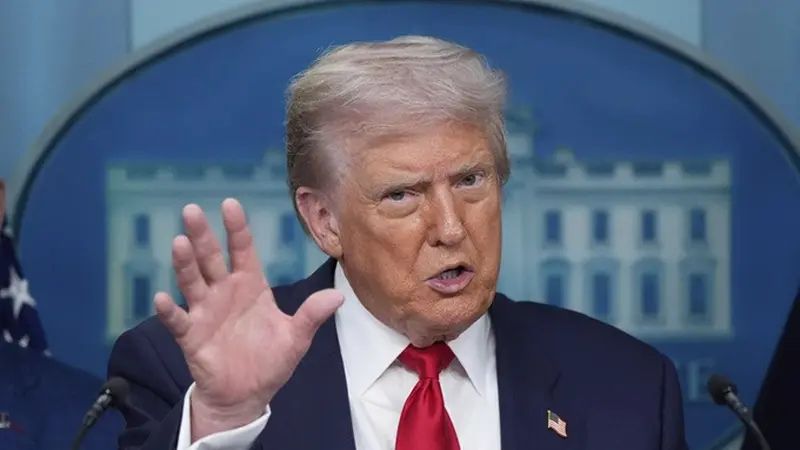 Trump Ancam Tindakan Cepat dan Keras Jika Hamas Tak Melucuti Senjata