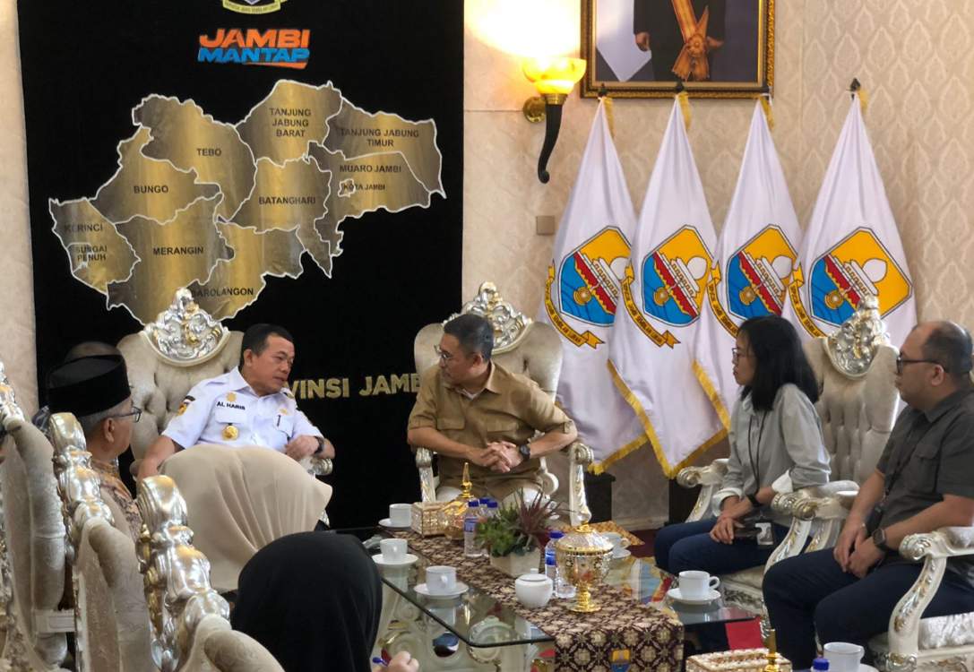 Gubernur Al Haris Terima Audiensi Hutama Karya, Bahas Rencana Uji Coba Tol Tempino–Simpang Ness