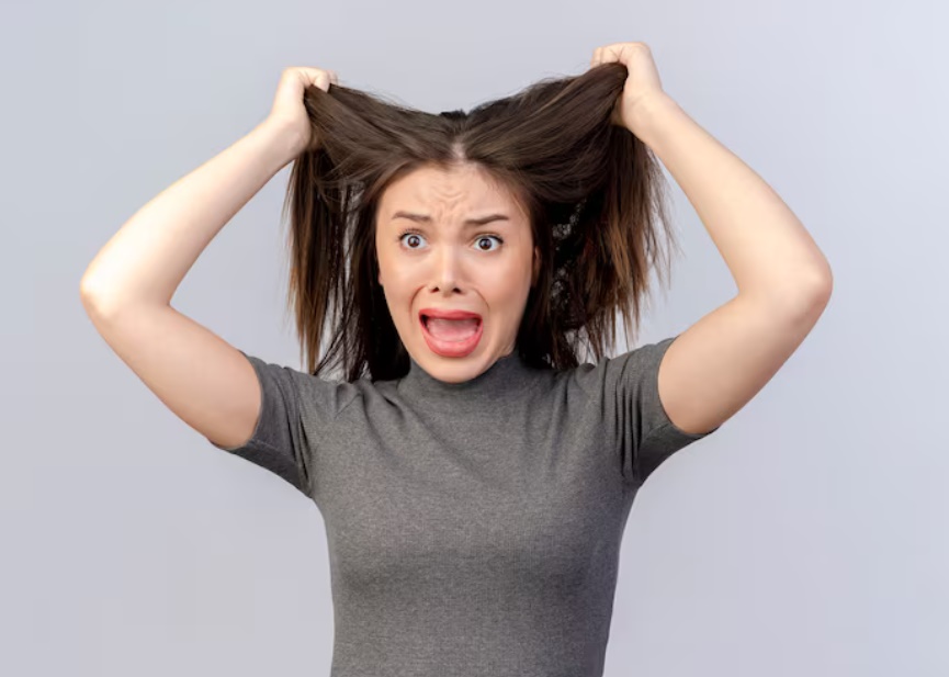 Ngeri! Polusi Udara Diam-Diam Bisa Bikin Rambut Rontok dan Kulit Rusak Parah